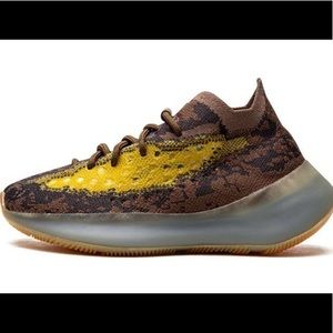 YEEZY 380 Boost Lmnte Sz. 5.5!!!